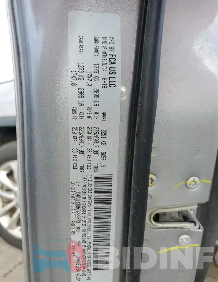 1C4PJLCB9KD222073 Photo# 13