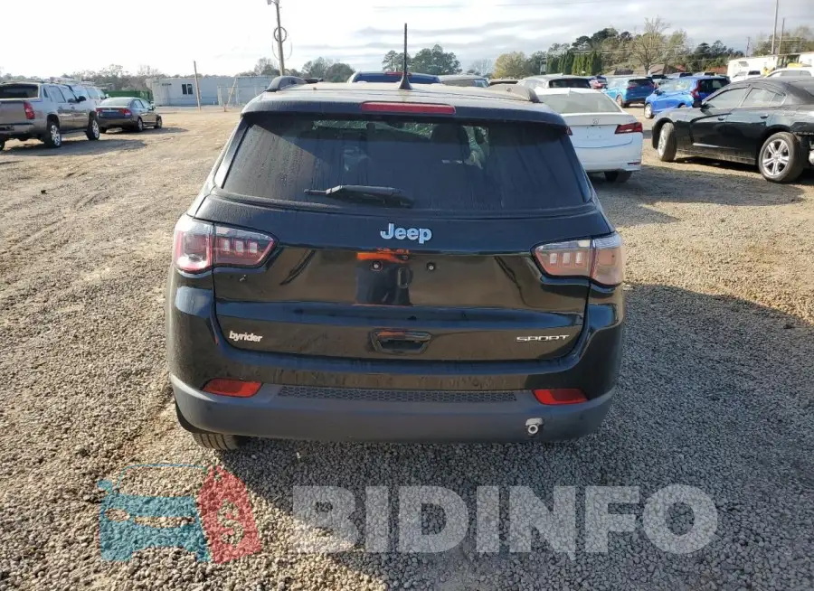 3C4NJCAB6JT286607 Photo# 6