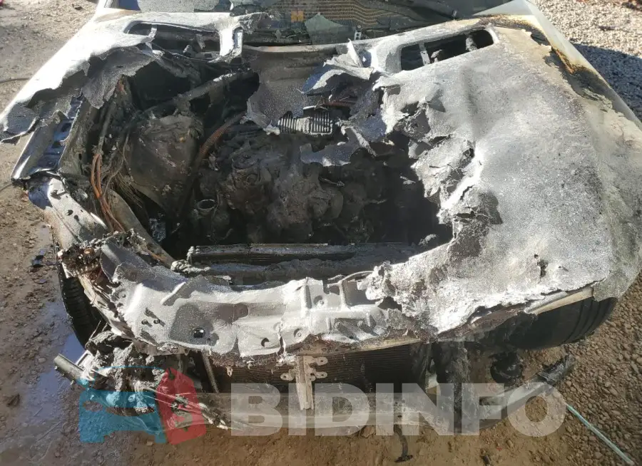 4JGDF6EE8HA974995 Photo# 12