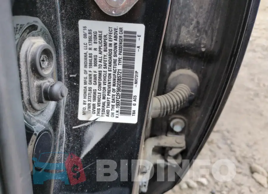 19XFC2F56GE085721 Photo# 12