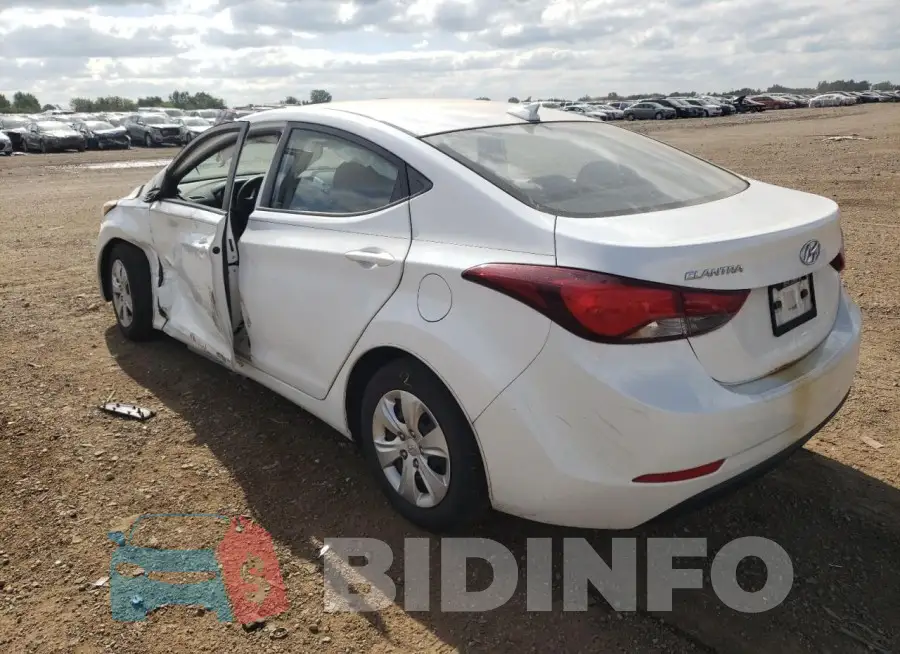5NPDH4AE8GH745071 Photo# 2