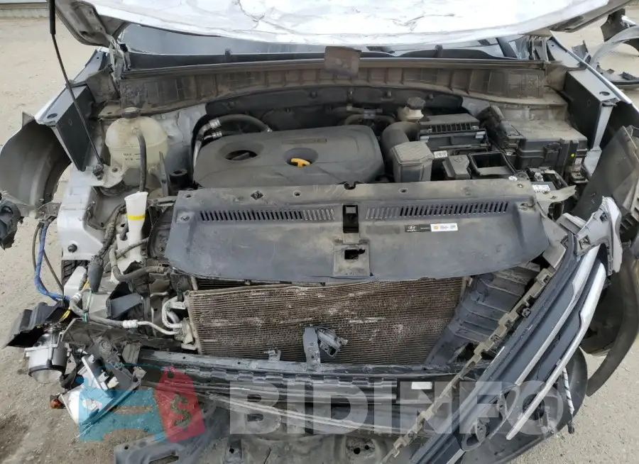 KM8J33A42HU301593 Photo# 11