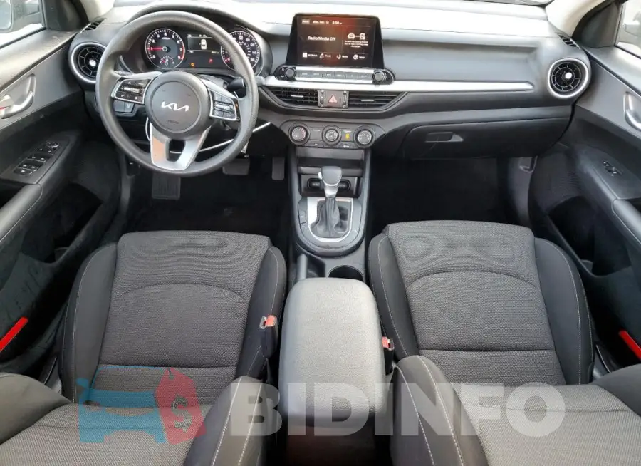 3KPF24AD5PE642972 Photo# 8
