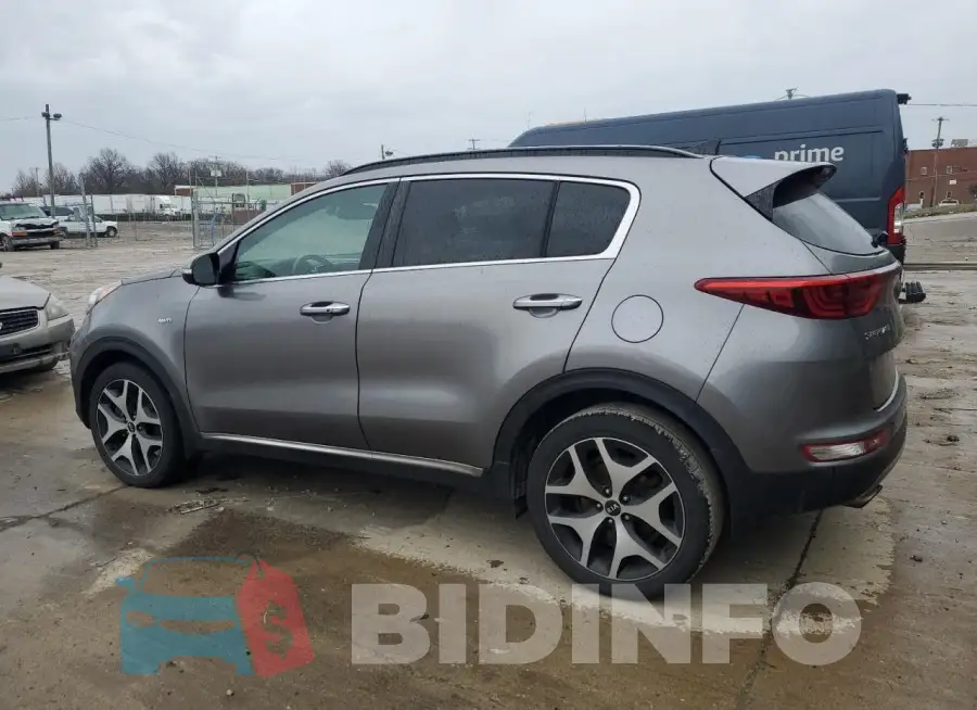 KNDPRCA6XJ7410273 Photo# 2