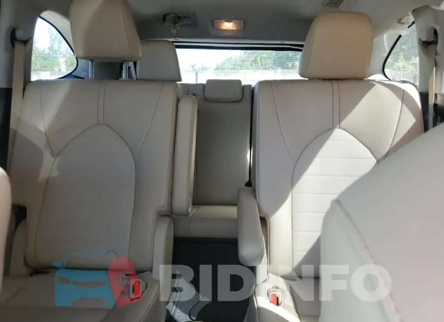 5TDGZRAH1NS559655 Photo# 10
