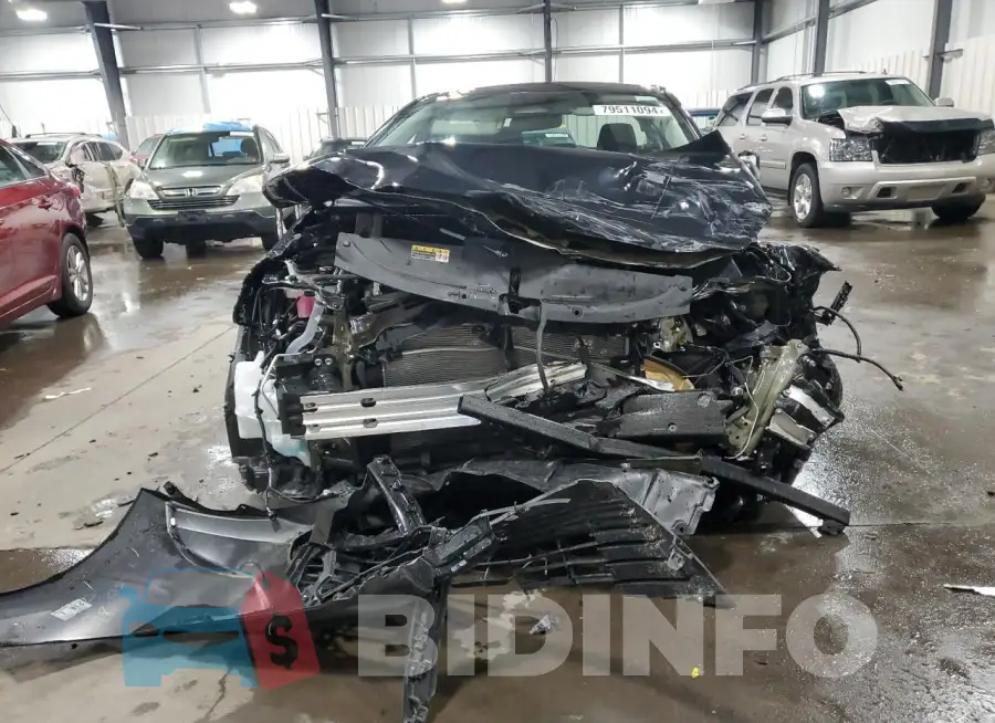 5YFB4MDE3RP175713 Photo# 5