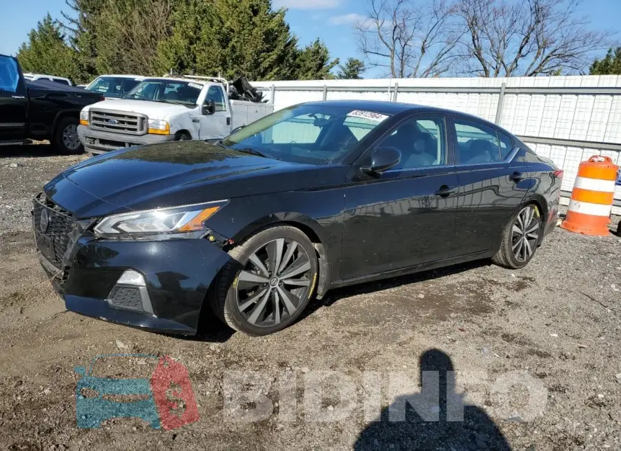 1N4BL4CV7KC132341 Photo# 1