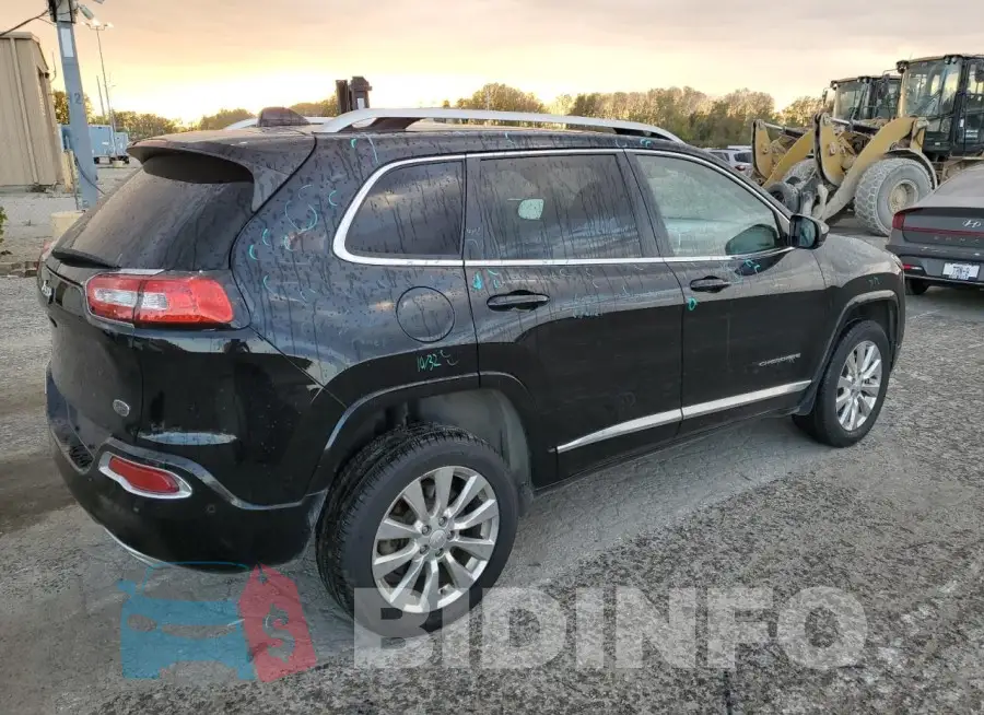 1C4PJMJX8JD562138 Photo# 3