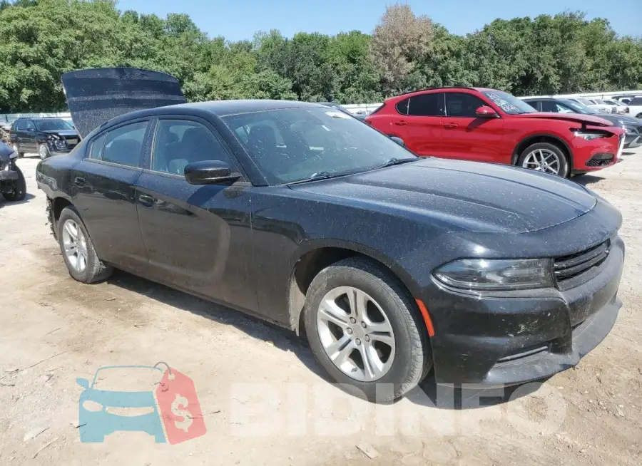 2C3CDXBG2KH673251 Photo# 4