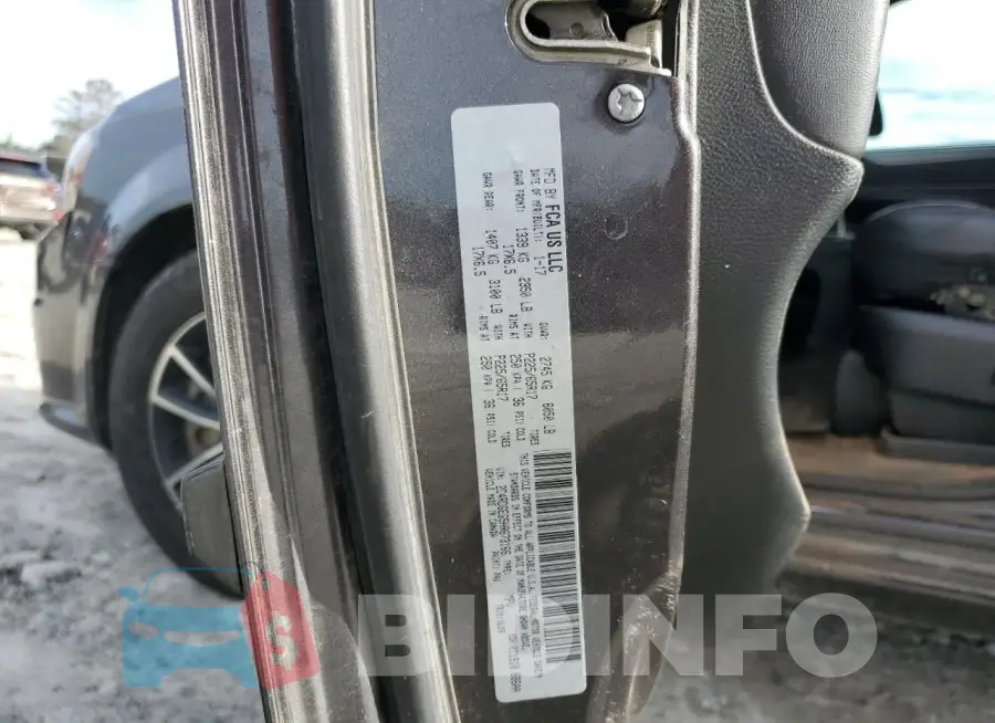 2C4RDGEG5HR673166 Photo# 13