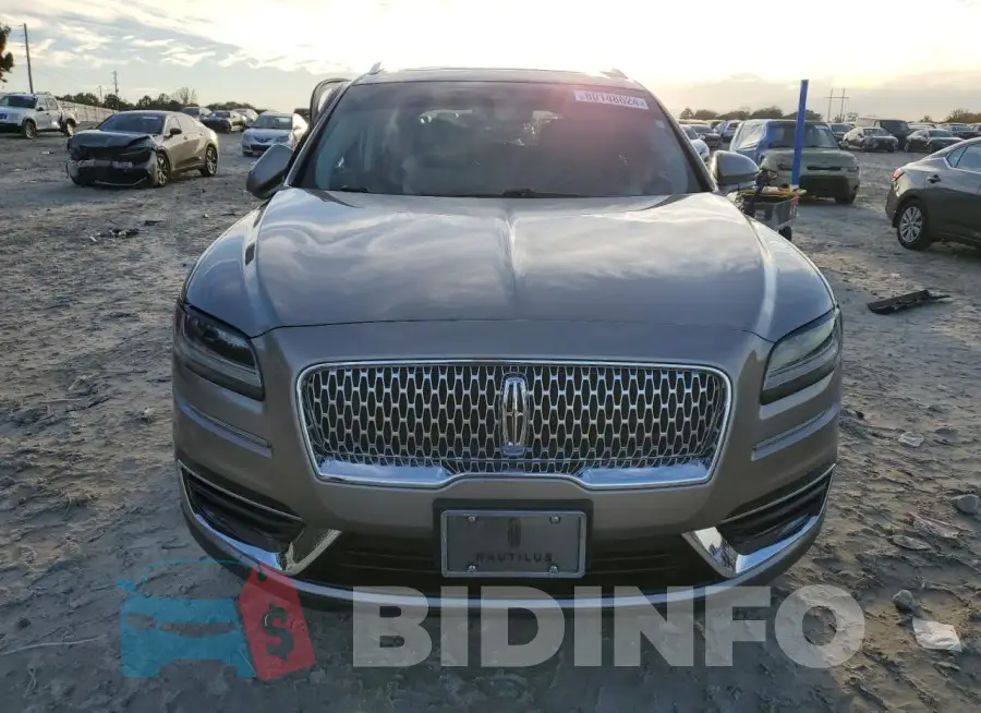 2LMPJ8K99KBL56745 Photo# 5