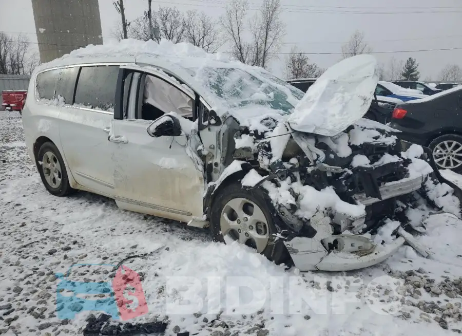 2C4RC1EG2HR835691 Photo# 4