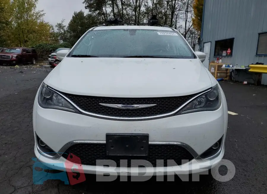 2C4RC1FG8JR112402 Photo# 5