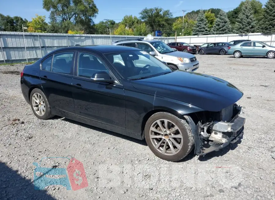 WBA8A3C56GK551425 Photo# 4