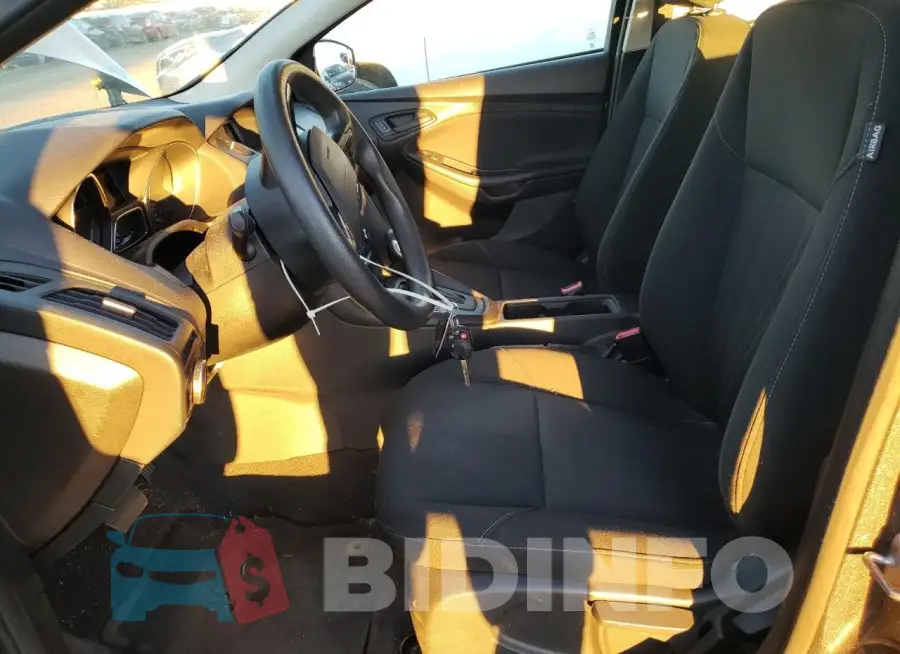 1FADP3E22JL275755 Photo# 7