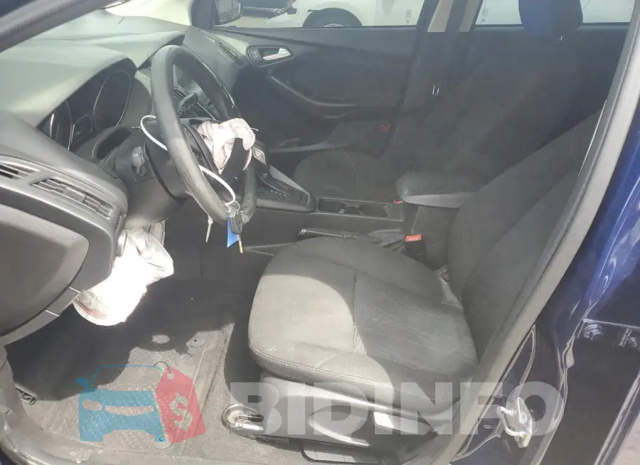 1FADP3M22HL208696 Photo# 7