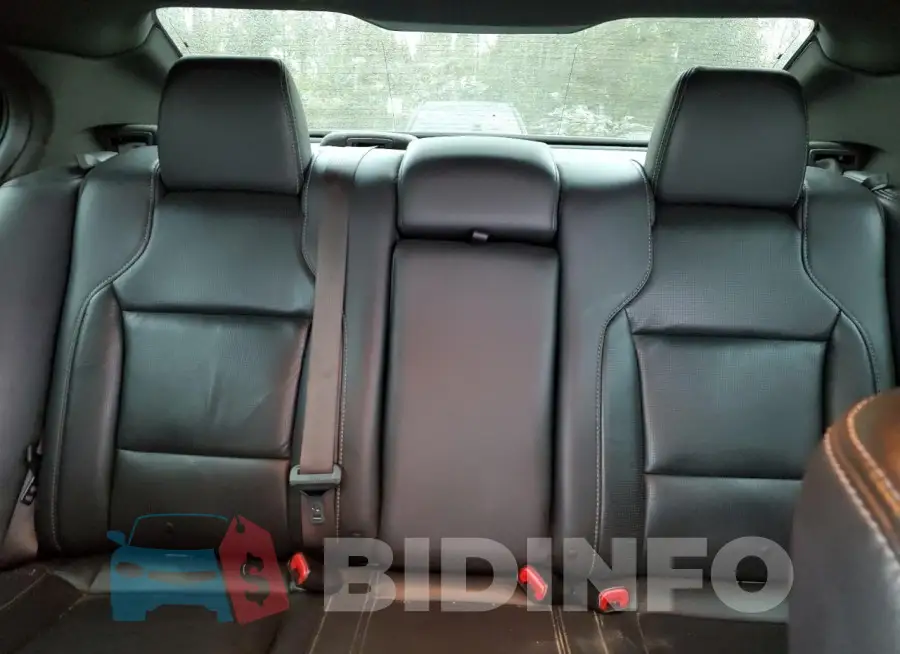 1FAHP2J8XJG124404 Photo# 10