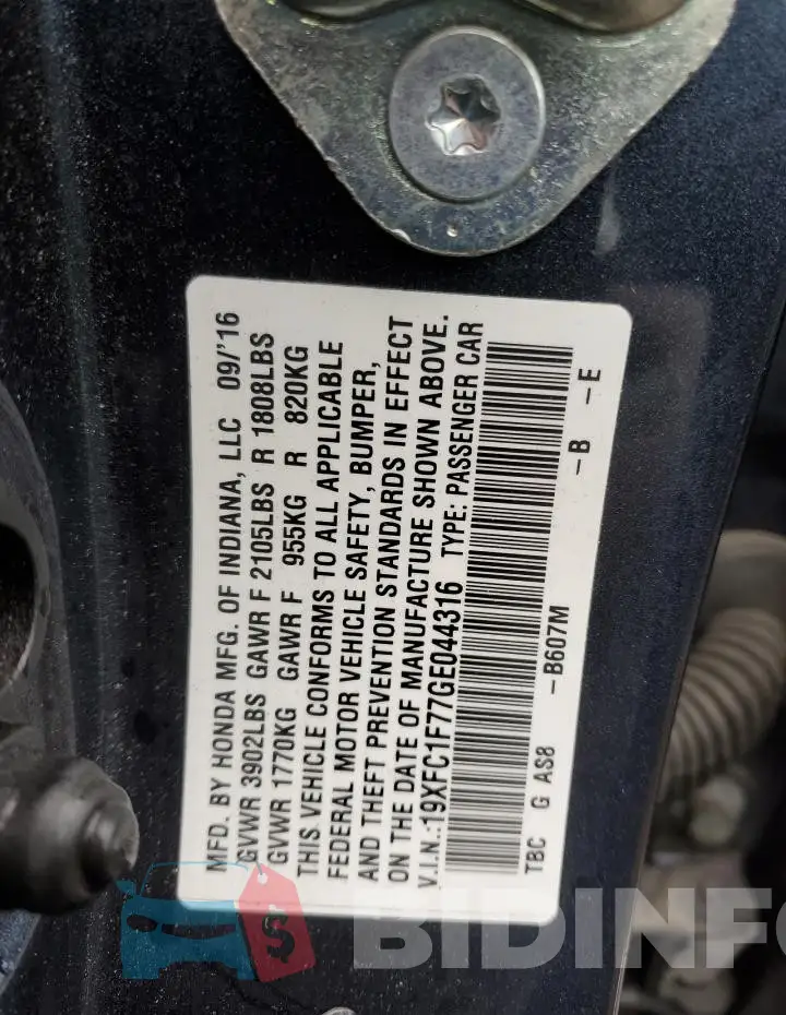19XFC1F77GE044316 Photo# 12