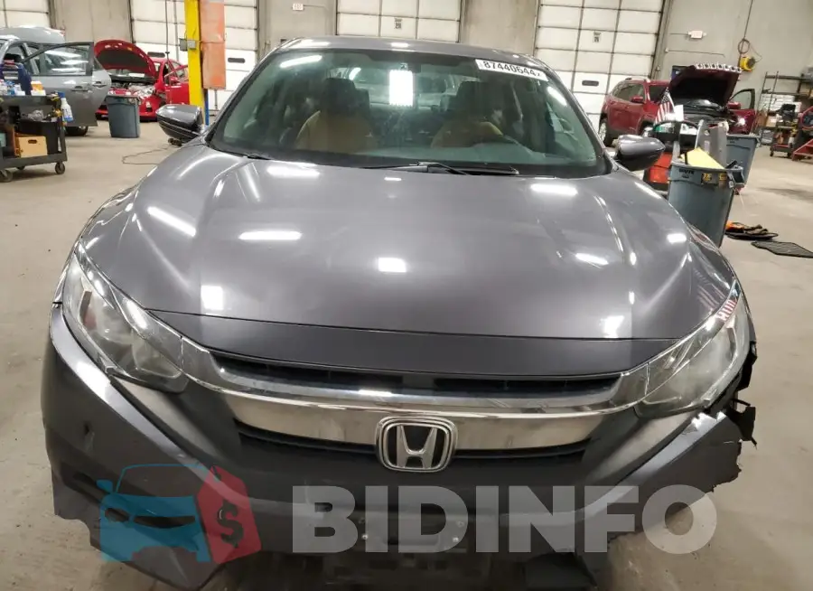 19XFC2F55HE023745 Photo# 5