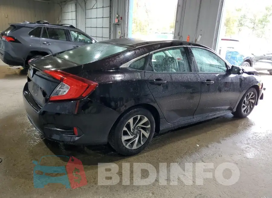 19XFC2F70GE208186 Photo# 3