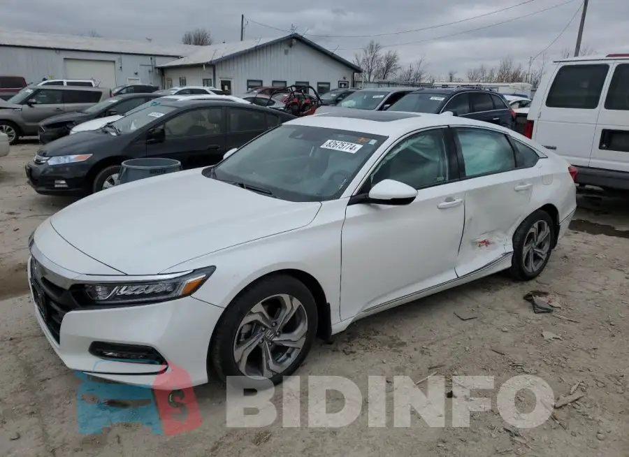 1HGCV1F56JA137352 Photo# 1