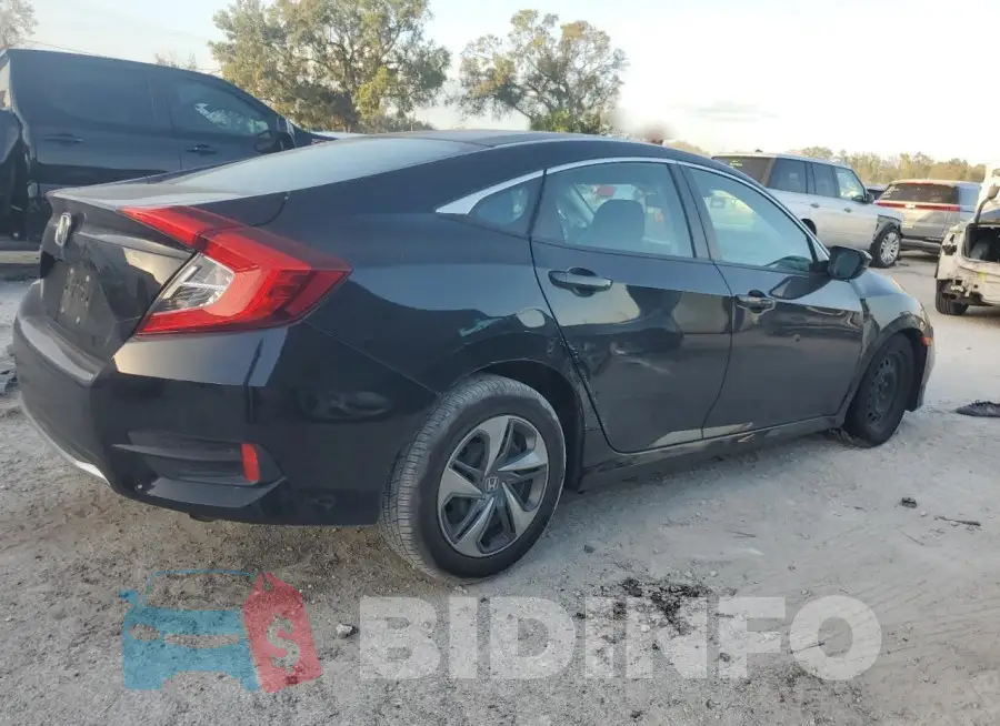 2HGFC2F61KH600017 Photo# 3
