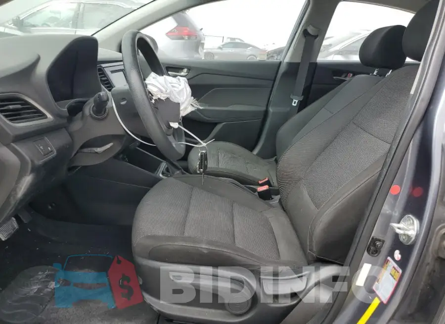 3KPC24A39KE040790 Photo# 7