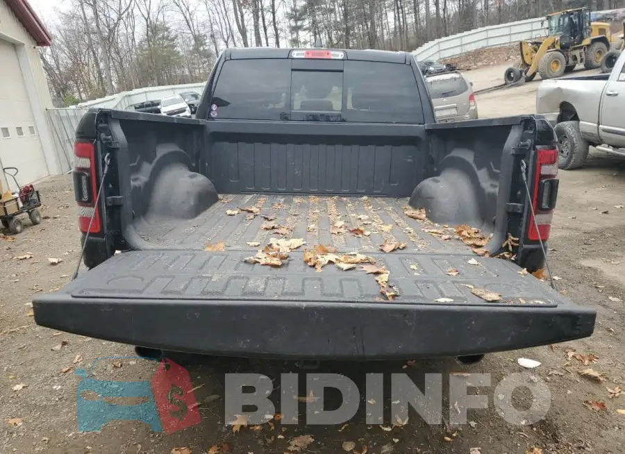 1C6SRFLT4NN175909 Photo# 6