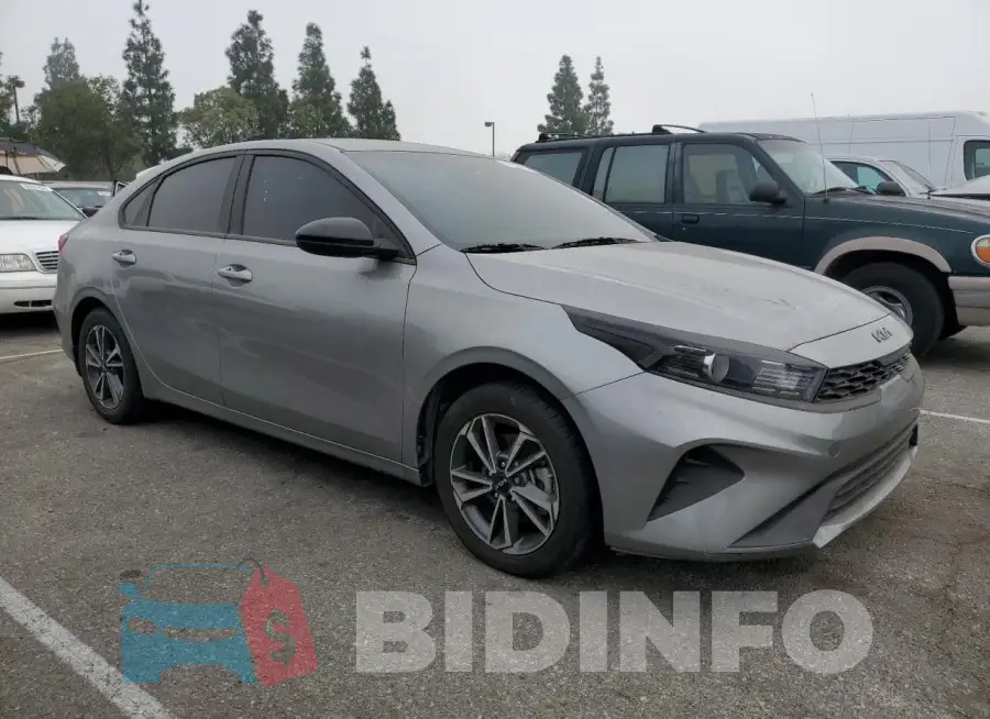 3KPF24AD6PE604036 Photo# 4