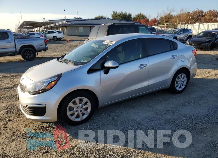 KNADM4A32H6036719 Photo# 1