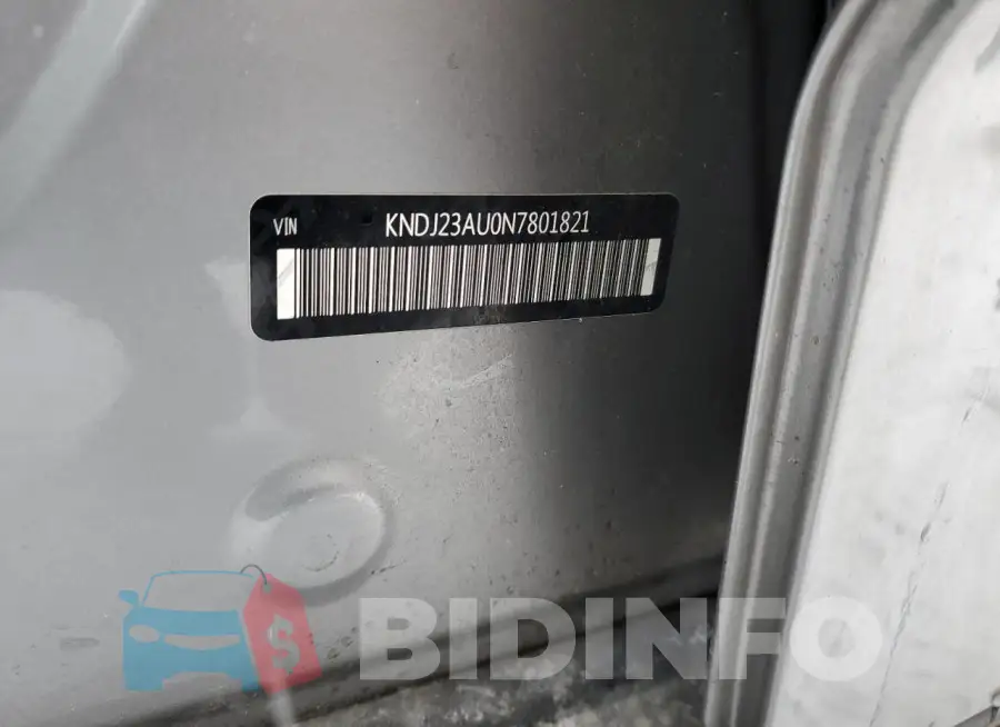 KNDJ23AU0N7801821 Photo# 12