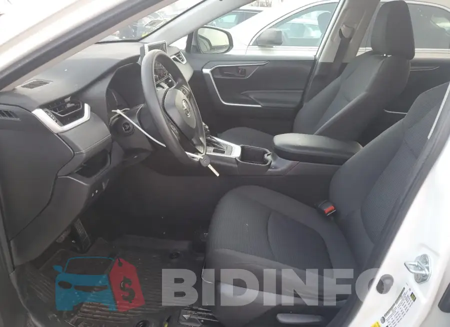 2T3G1RFV6RC440933 Photo# 7