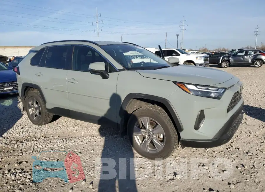 2T3P1RFV8NW260149 Photo# 4