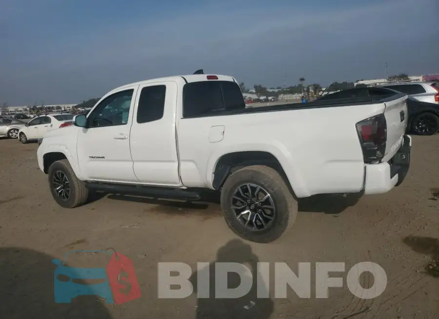 3TYRZ5CN3NT018602 Photo# 2