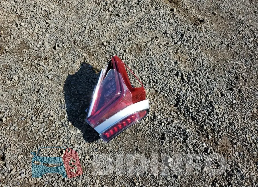 JTDBVRBD4HA003617 Photo# 12