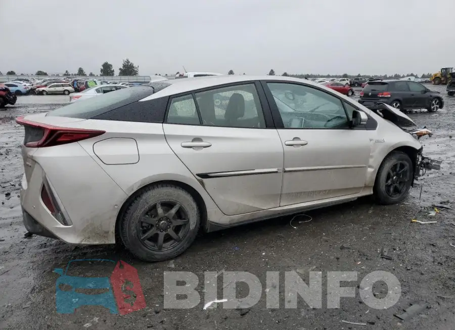 JTDKARFP2L3132937 Photo# 3
