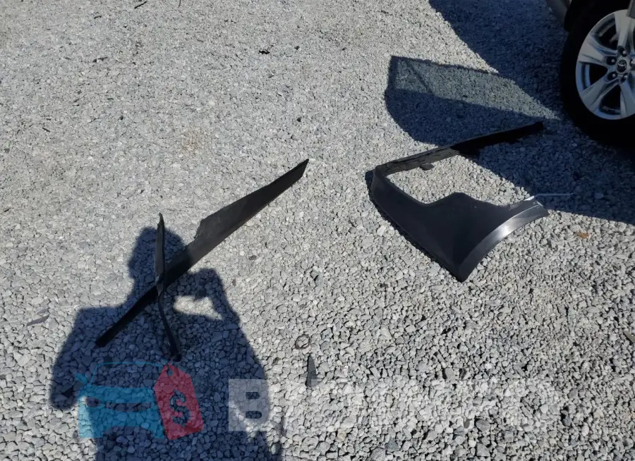 JTMW1RFV9KJ013132 Photo# 13