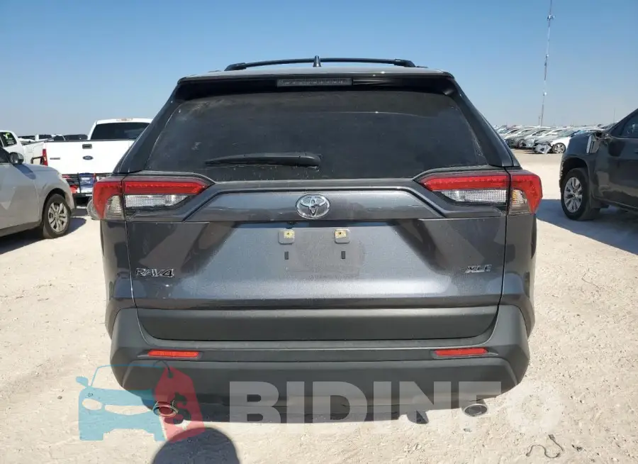 JTMW1RFVXPD102844 Photo# 6
