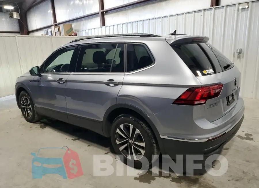 3VVRB7AX2RM127771 Photo# 2