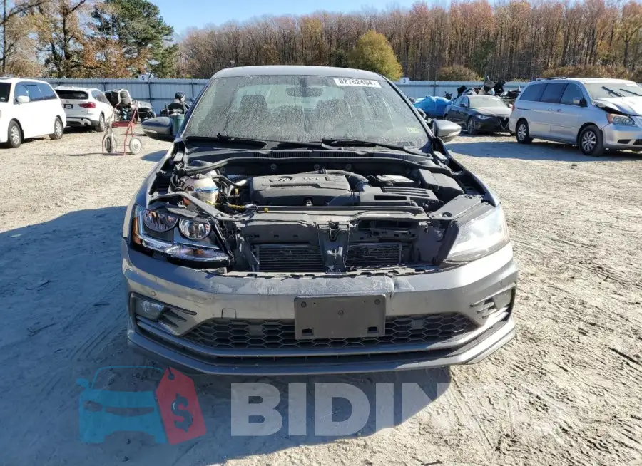 3VW4T7AJ8HM320231 Photo# 5