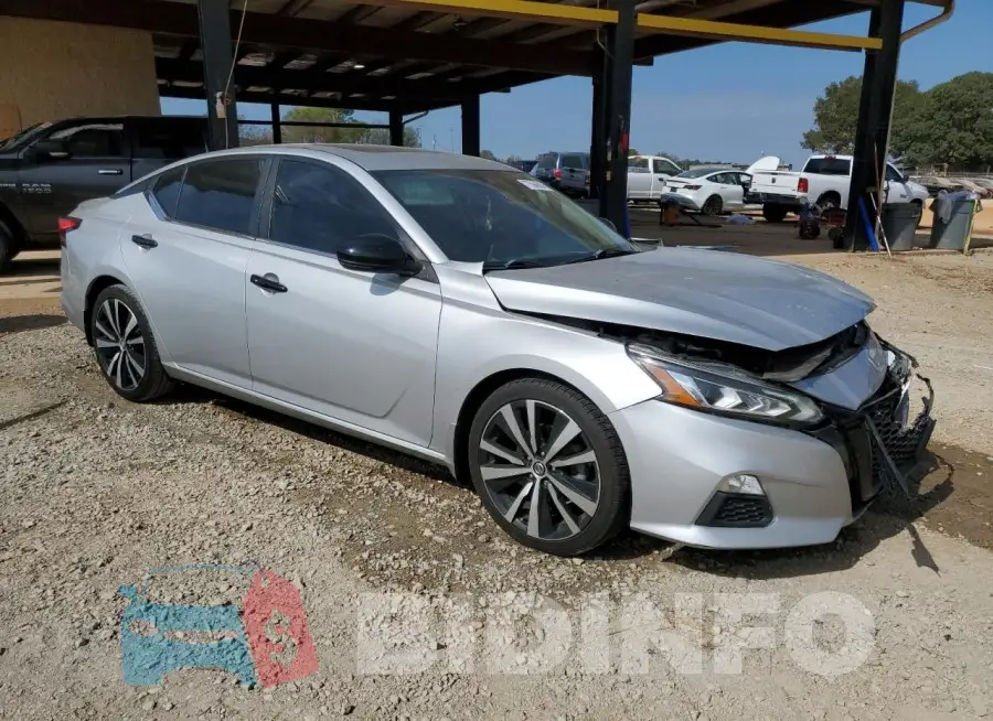 1N4BL4CV7LC181928 Photo# 4