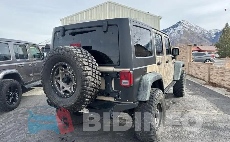1C4BJWFG9GL211994 Photo# 4