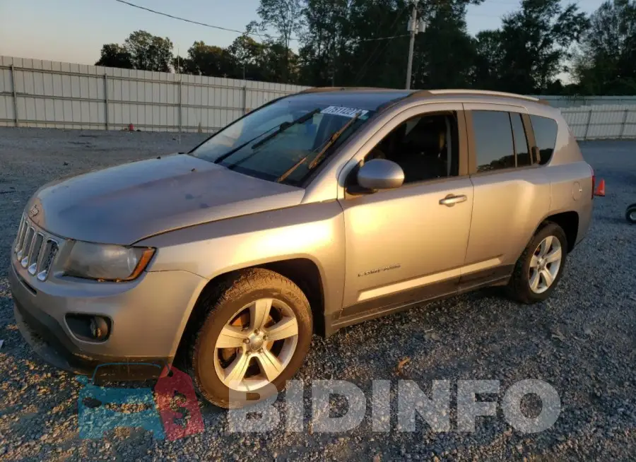 1C4NJDEB6GD631049 Photo# 1