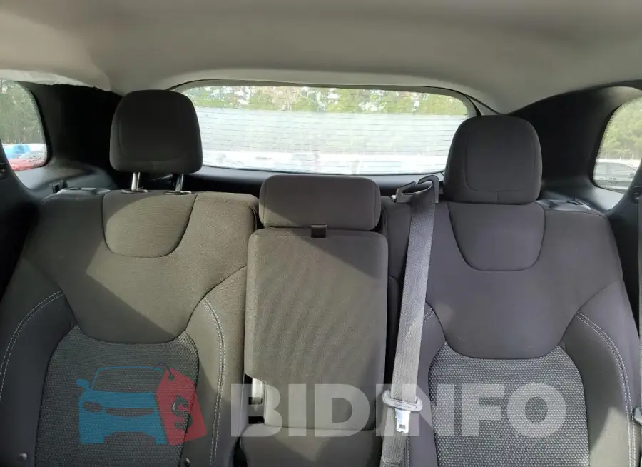 1C4PJLCB7KD411689 Photo# 10