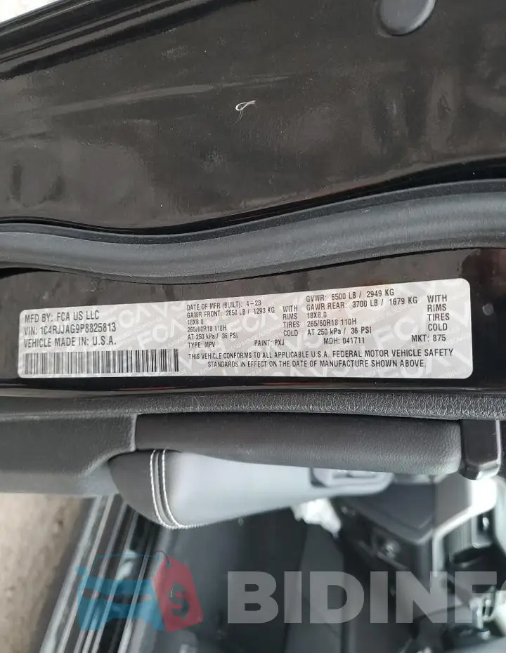 1C4RJJAG9P8825813 Photo# 14