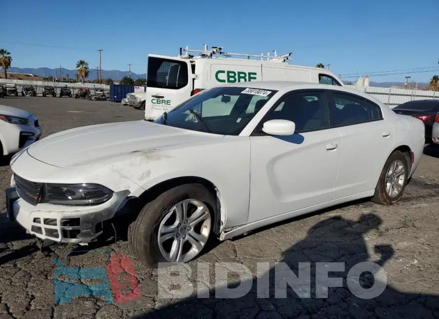 2C3CDXBG8NH255880 Photo# 1