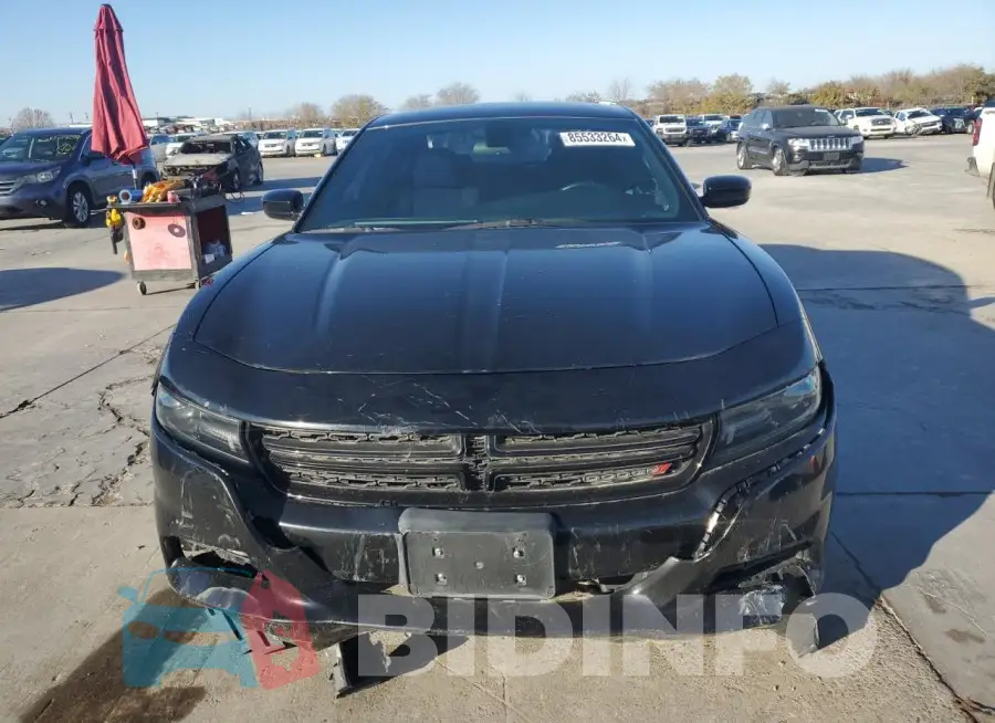 2C3CDXBG9KH682075 Photo# 5