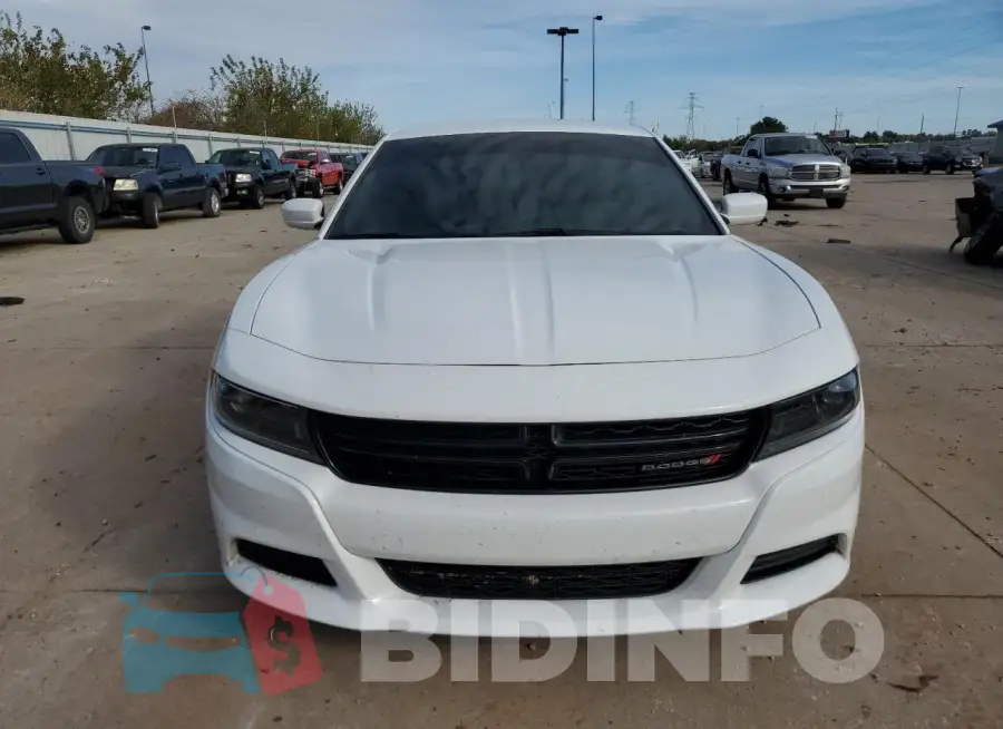2C3CDXBG9NH141256 Photo# 5