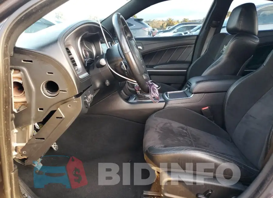 2C3CDXGJ8KH742643 Photo# 7