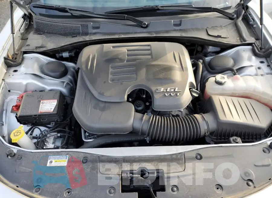 2C3CDXJG1NH162393 Photo# 11